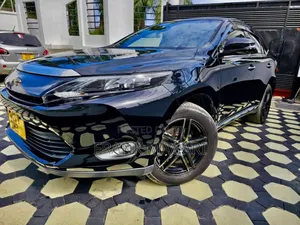 Toyota Harrier 2.5 Hybrid 4WD 2014 Black