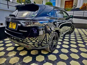 Toyota Harrier 2.5 Hybrid 4WD 2014 Black