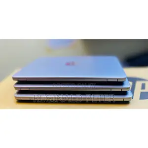 Laptop HP EliteBook 820 G3 8GB Intel Core I5 SSHD+SSD 500GB