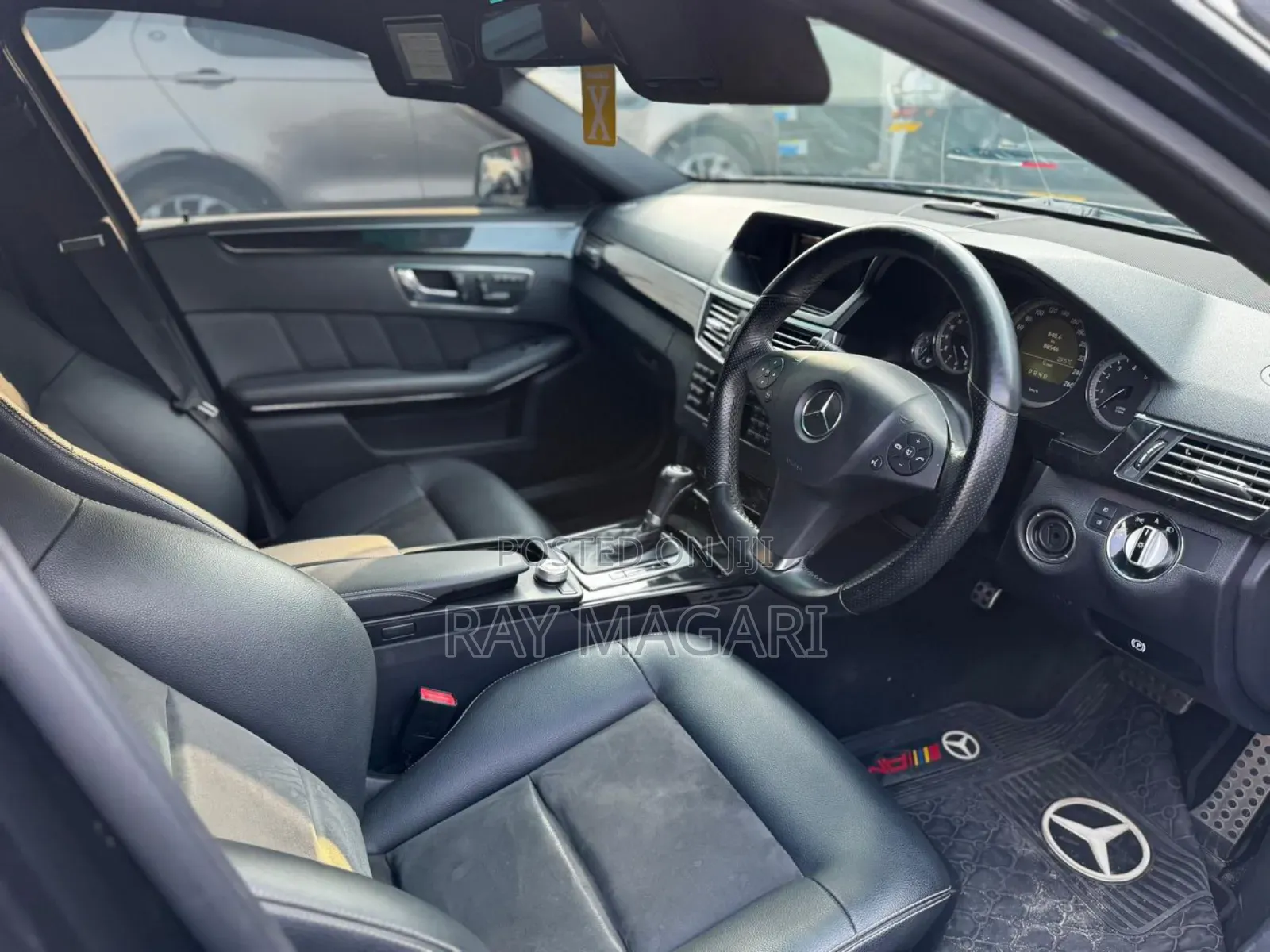 Mercedes-Benz E250 2010 Black