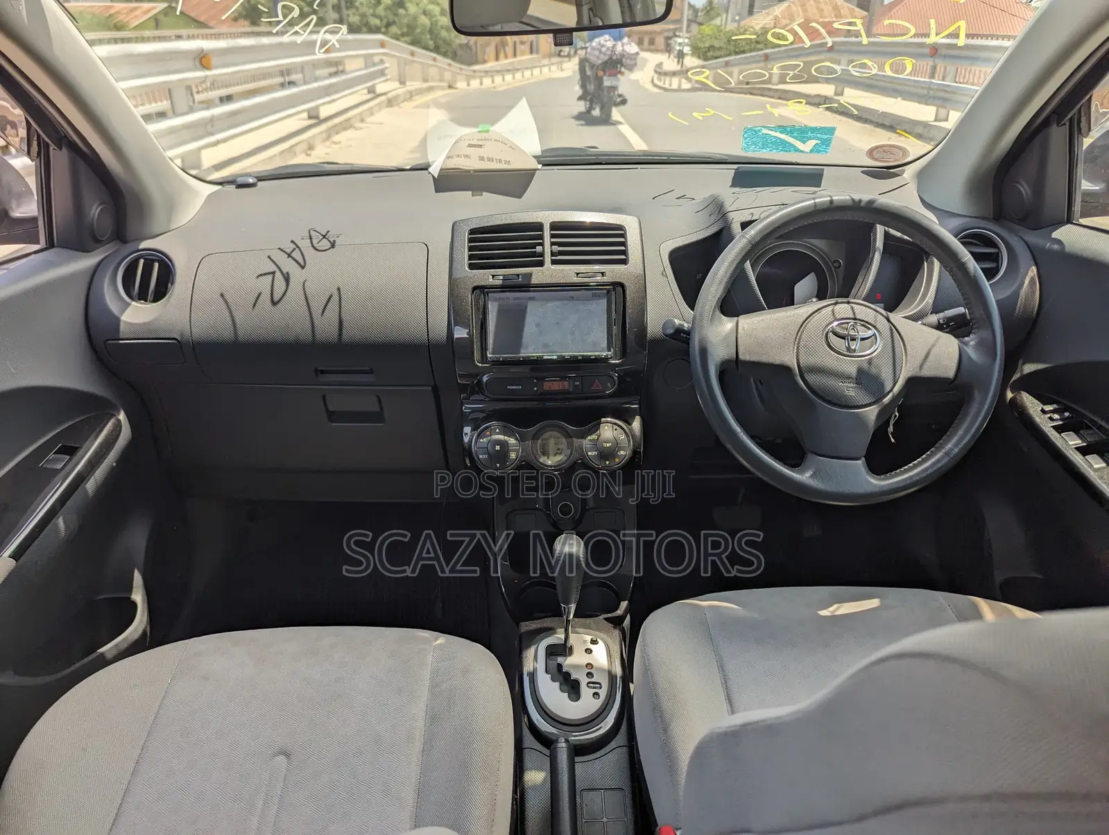 Toyota IST 2007 Gray