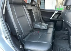 Toyota Land Cruiser Prado 2019 Silver