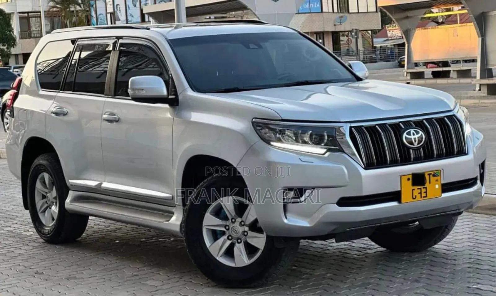 Toyota Land Cruiser Prado 2.8 2019 Silver