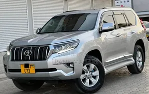 Toyota Land Cruiser Prado 2.8 2019 Silver