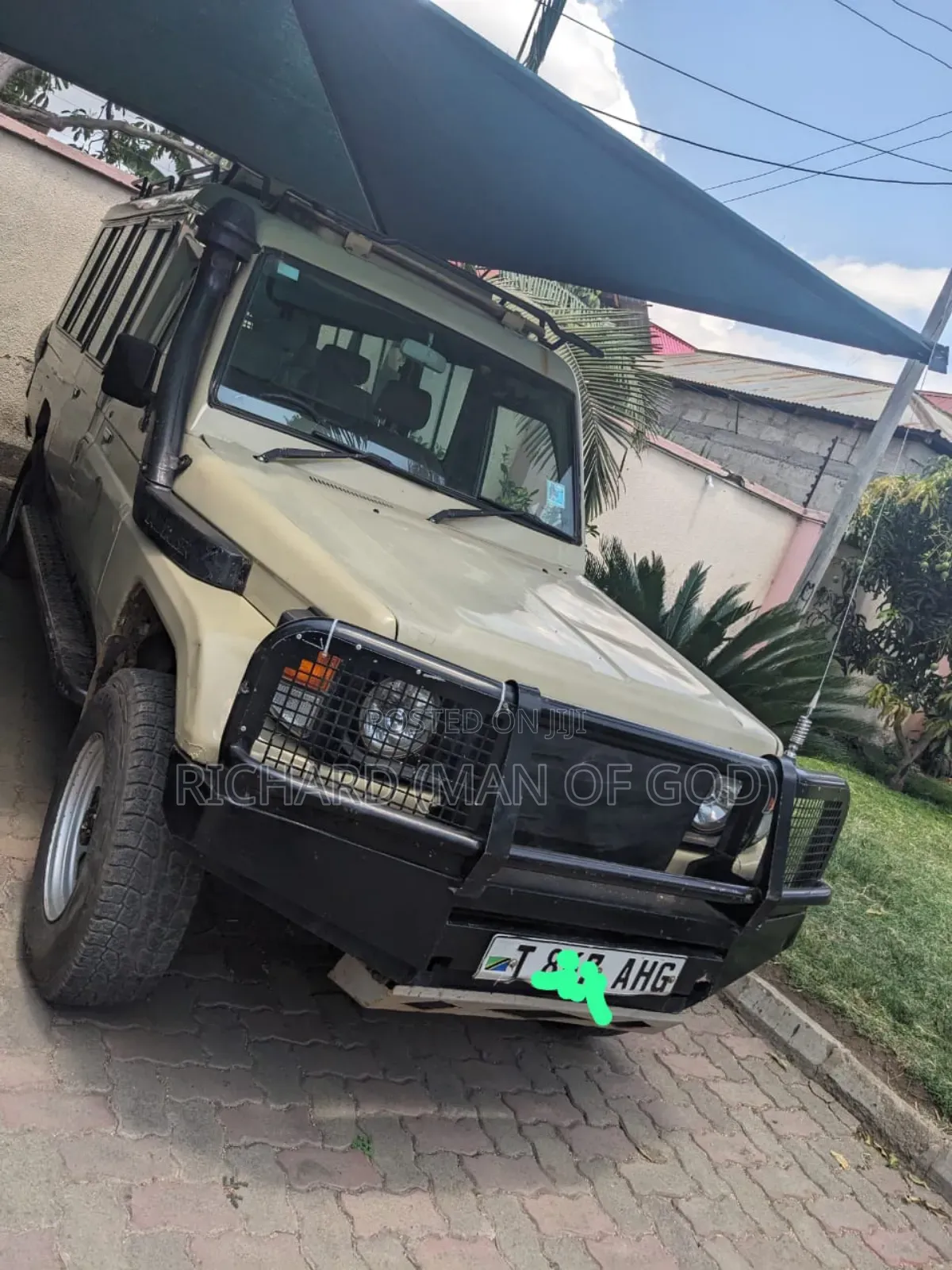 Toyota Land Cruiser 2004 Beige