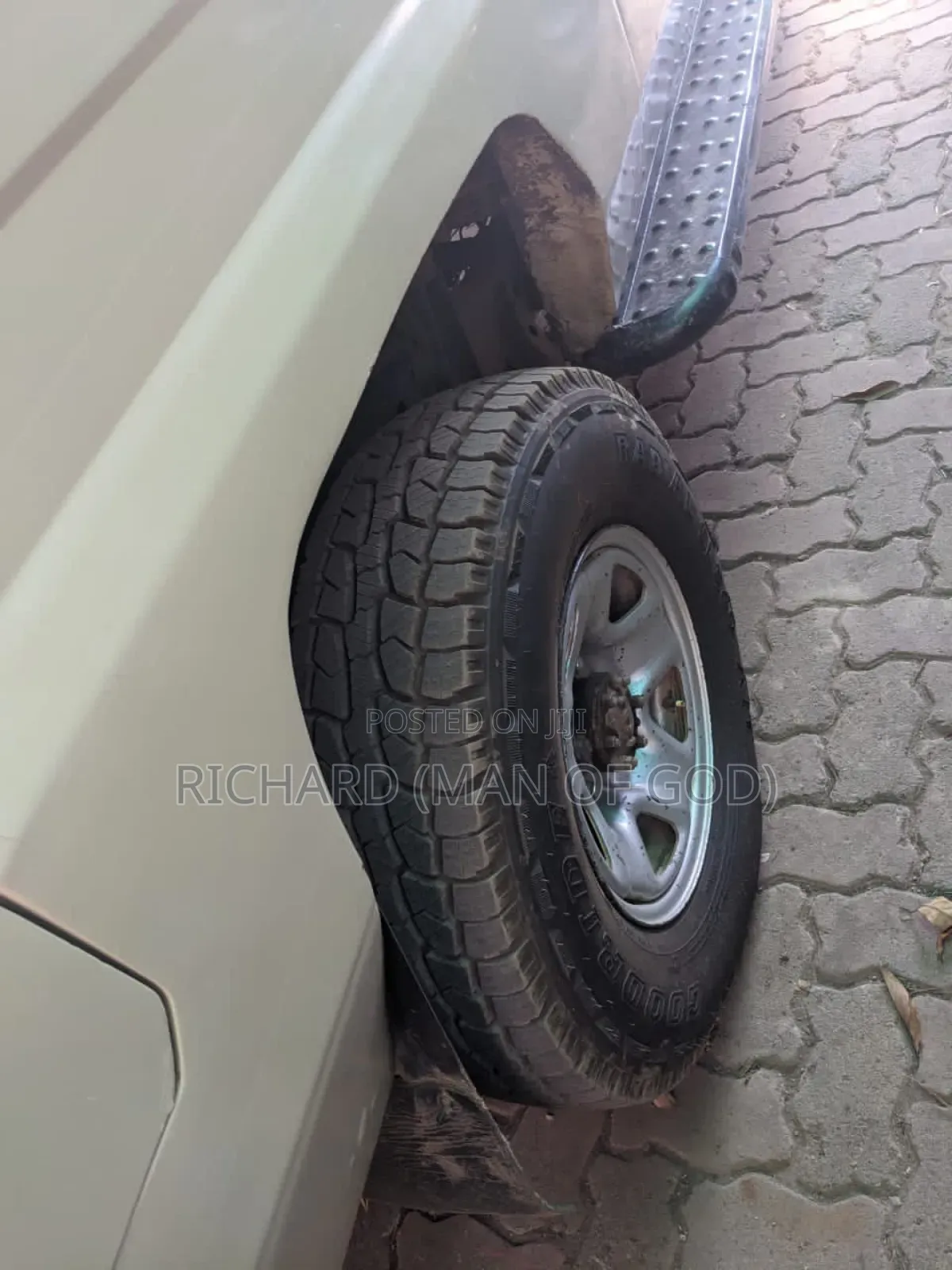 Toyota Land Cruiser 2004 Beige