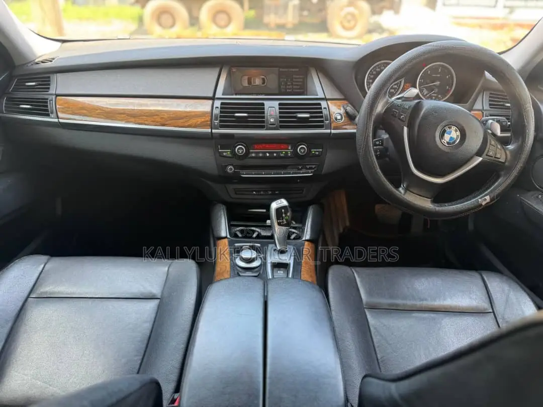 BMW X6 Sports Activity Coupe 2008 White