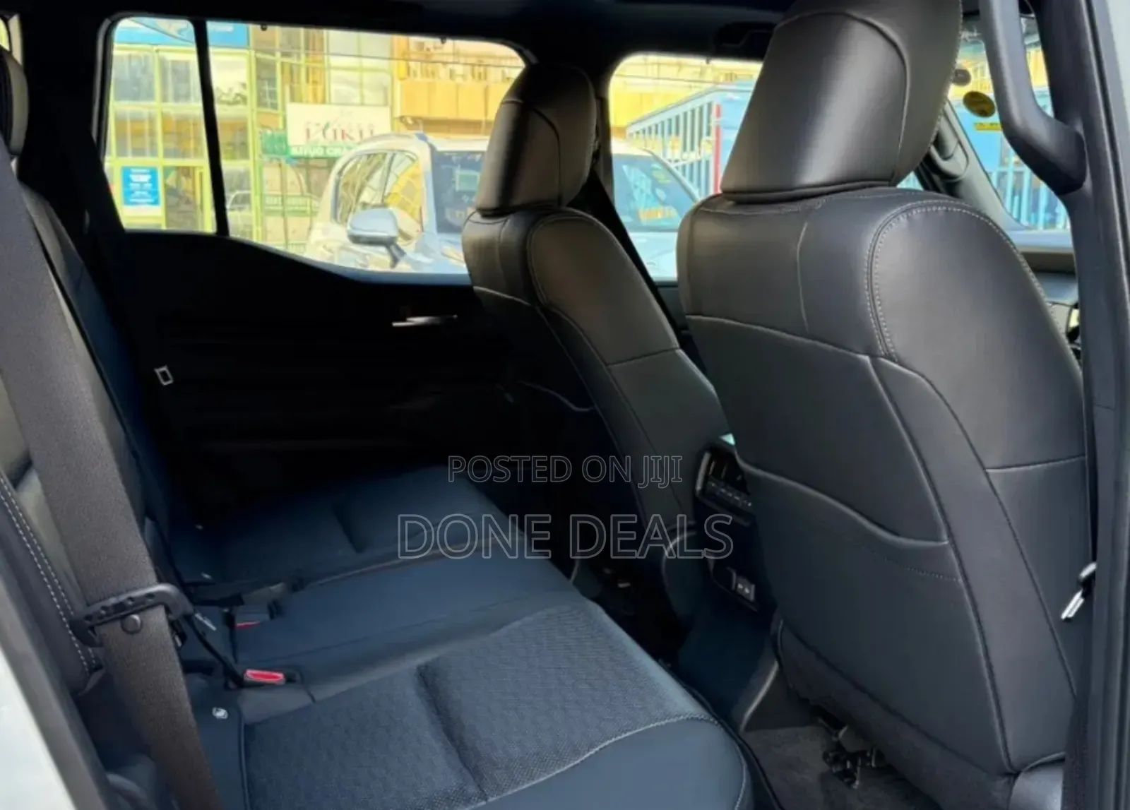 Toyota Land Cruiser Prado 2024 White
