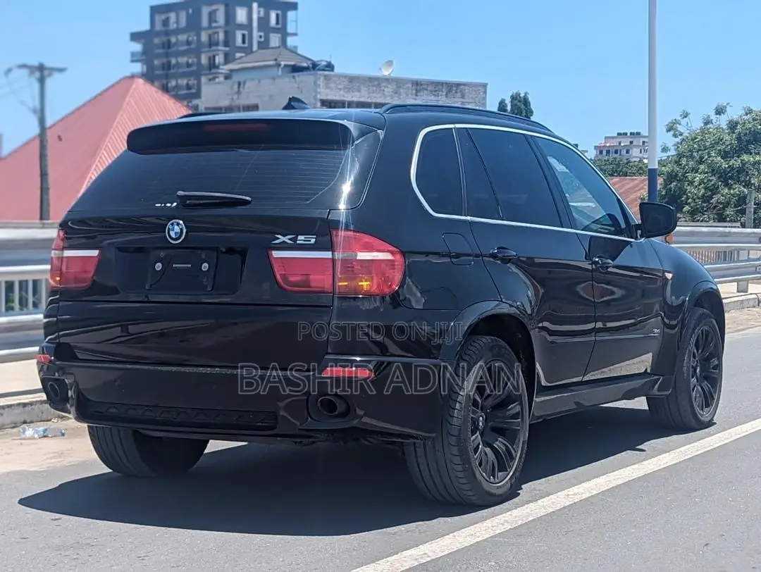 BMW X5 2010 Black
