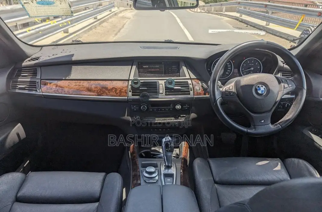 BMW X5 2010 Black