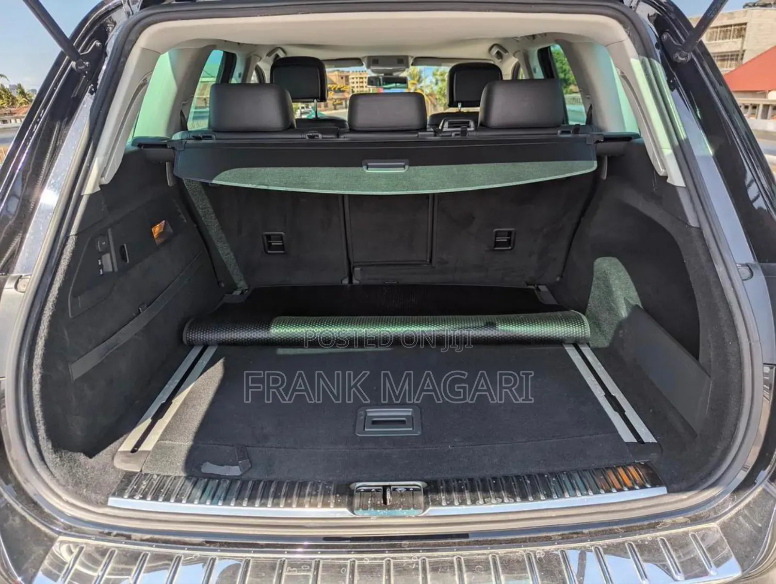 Volkswagen Touareg 2012 Black