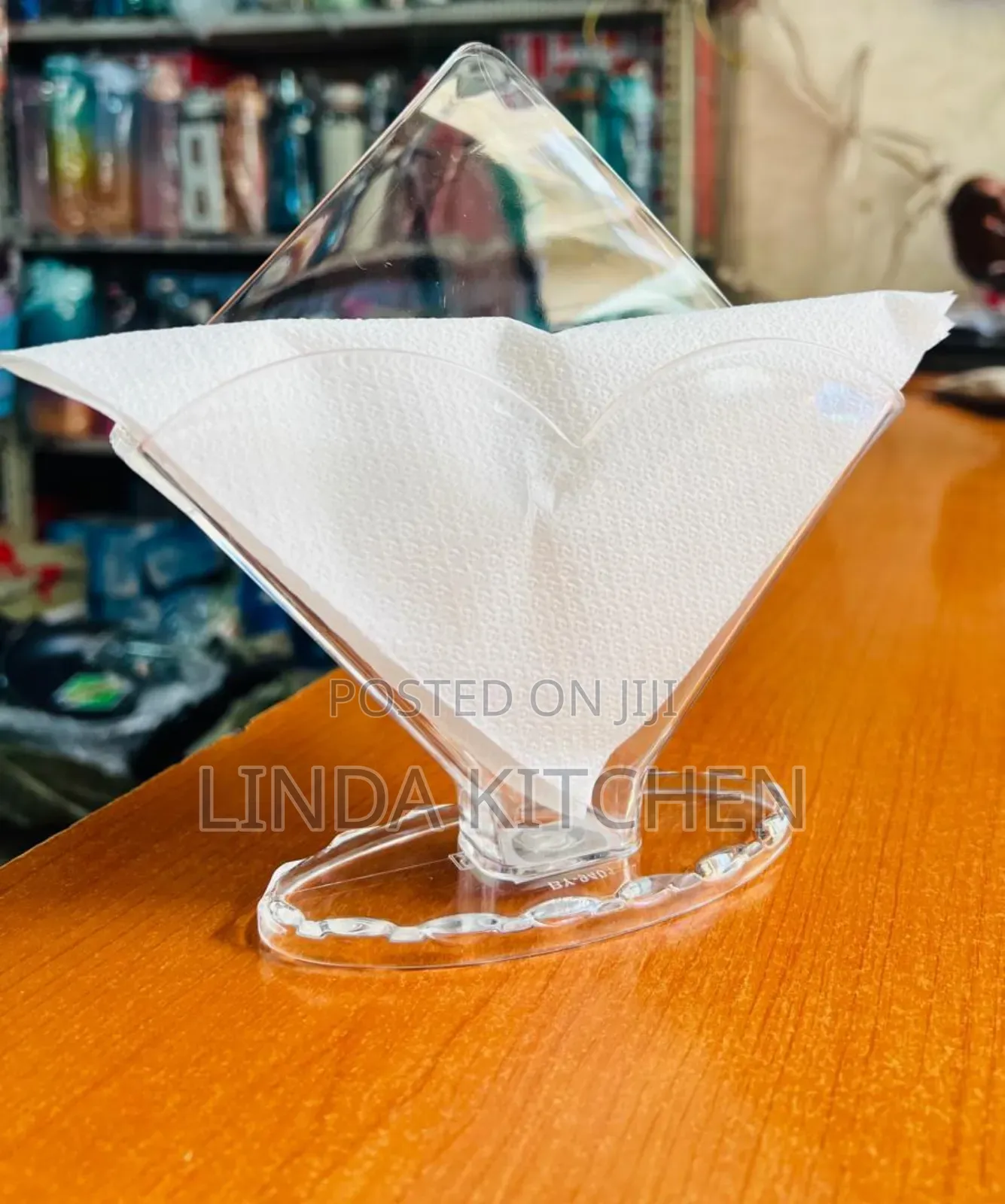 Tissue Holder