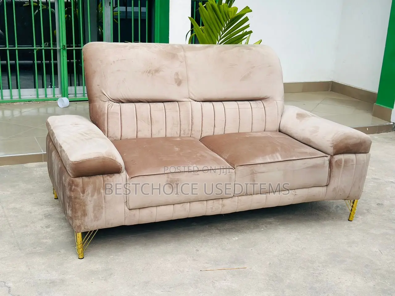 Sofaset // 2;2 // Fibers Springs //