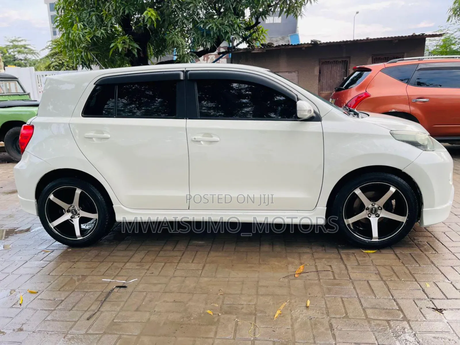Toyota IST 2006 Off white