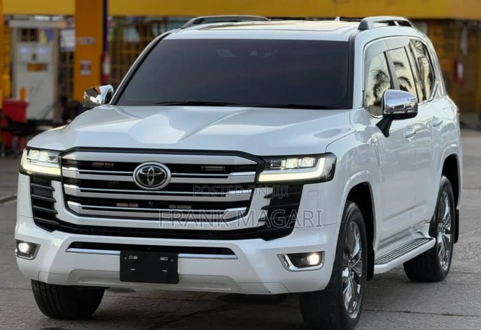 Toyota Land Cruiser 2023 White