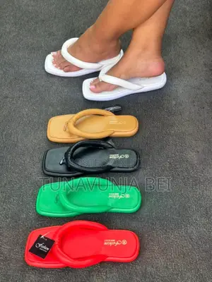 Sandal Nzuri Za Kike