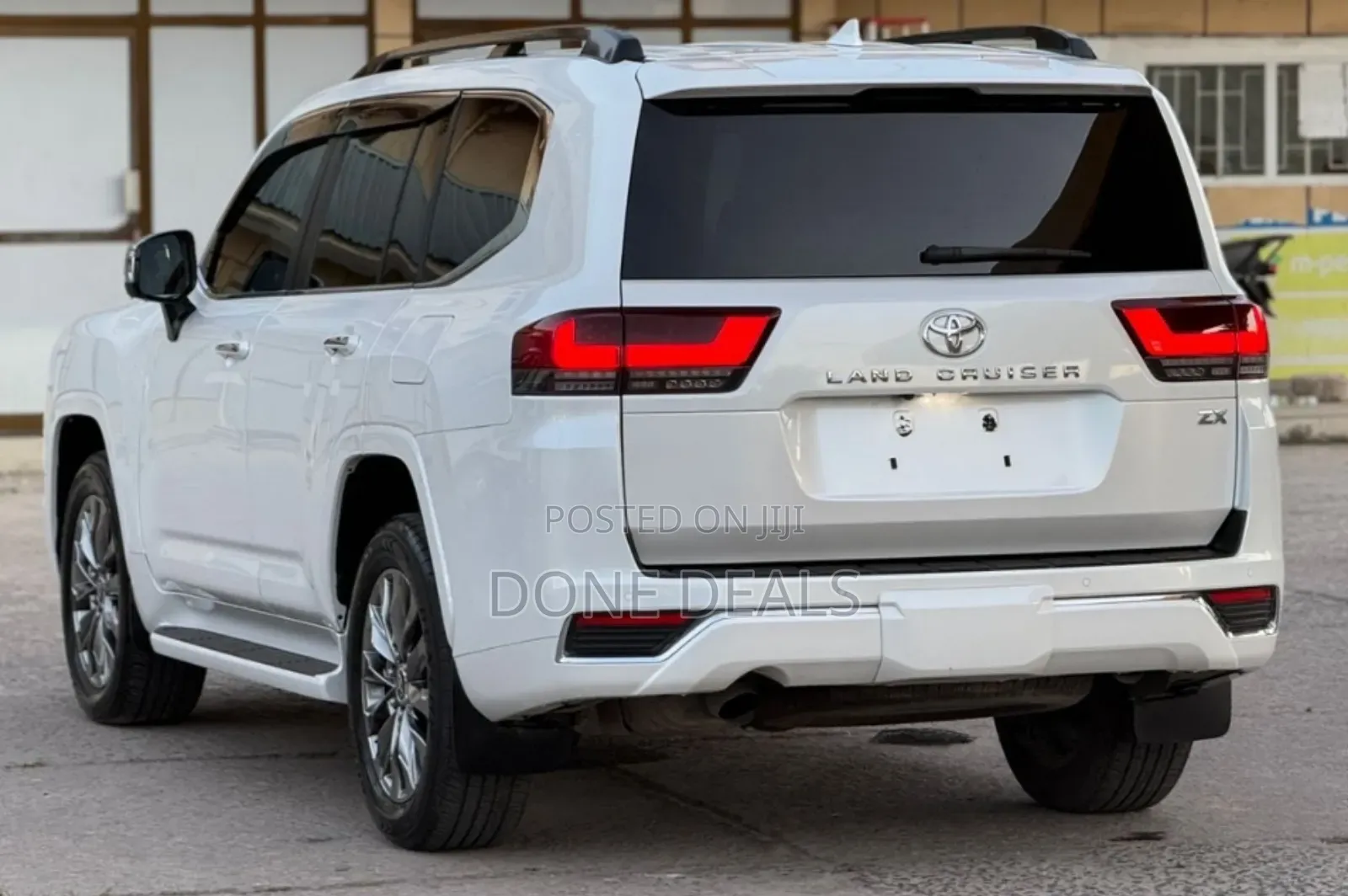 Toyota Land Cruiser 2023 White