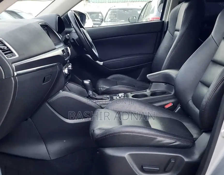 Mazda CX-5 2.2 Diesel FWD 2015 Gray