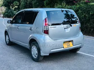 Toyota Passo 2006 Silver