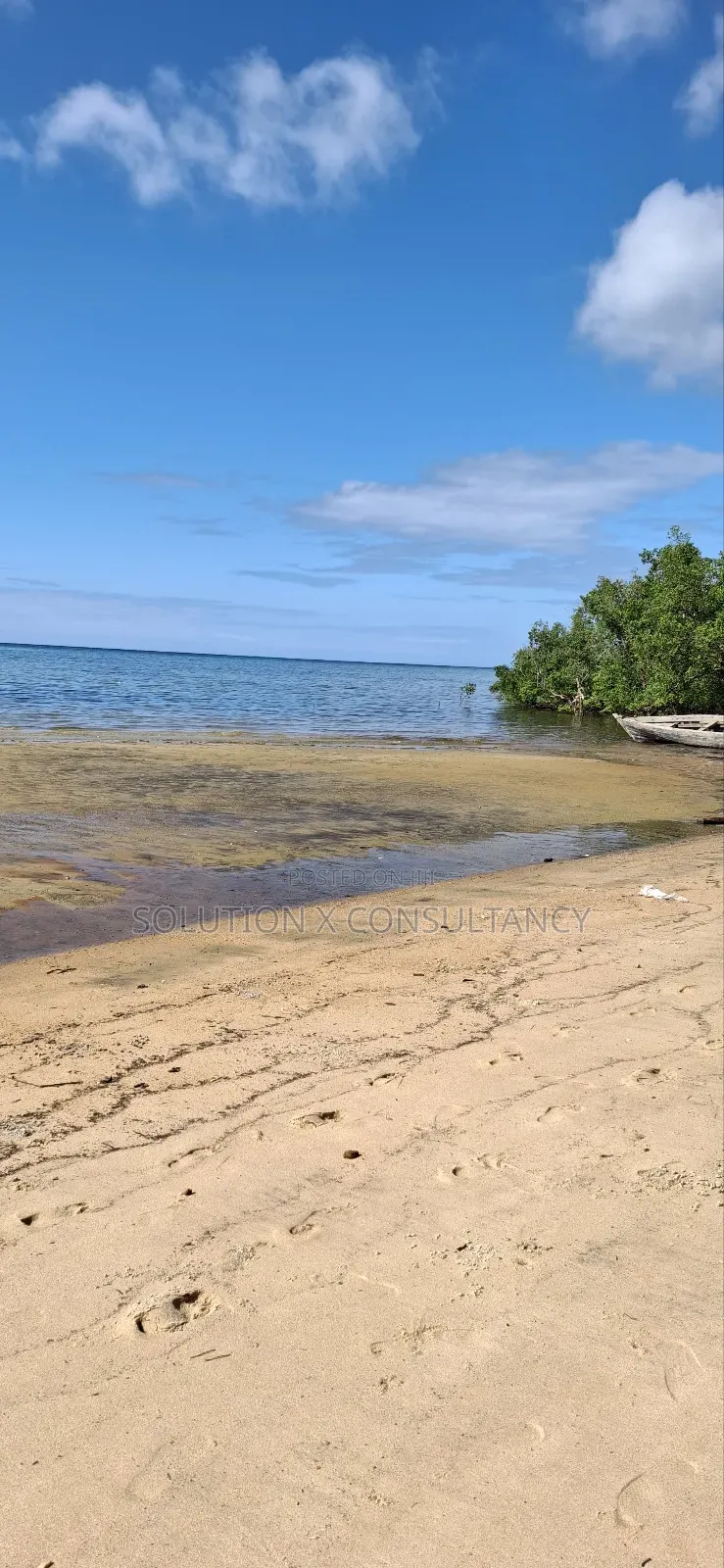Beach Plot for Sale at Mafia Kilindoni