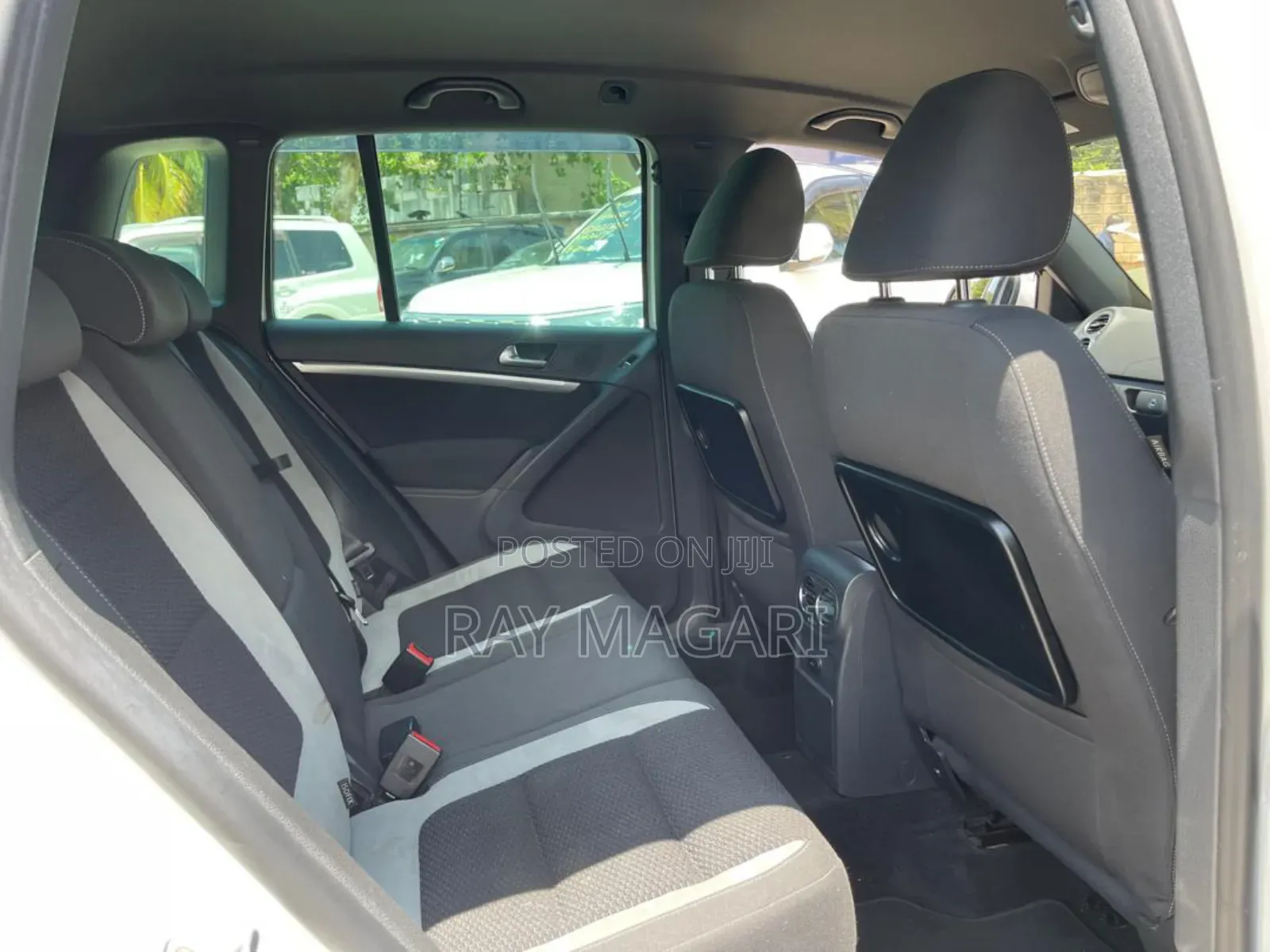 Volkswagen Touareg 2012 White