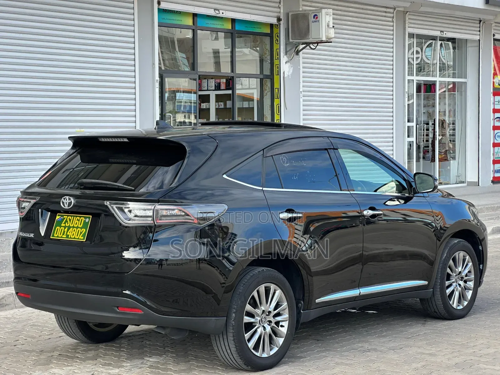 Toyota Harrier 2015 Black