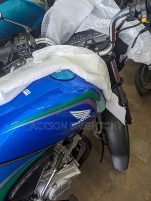 New Honda CB 2024 Blue