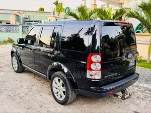 Land Rover Discovery 2010 Blue