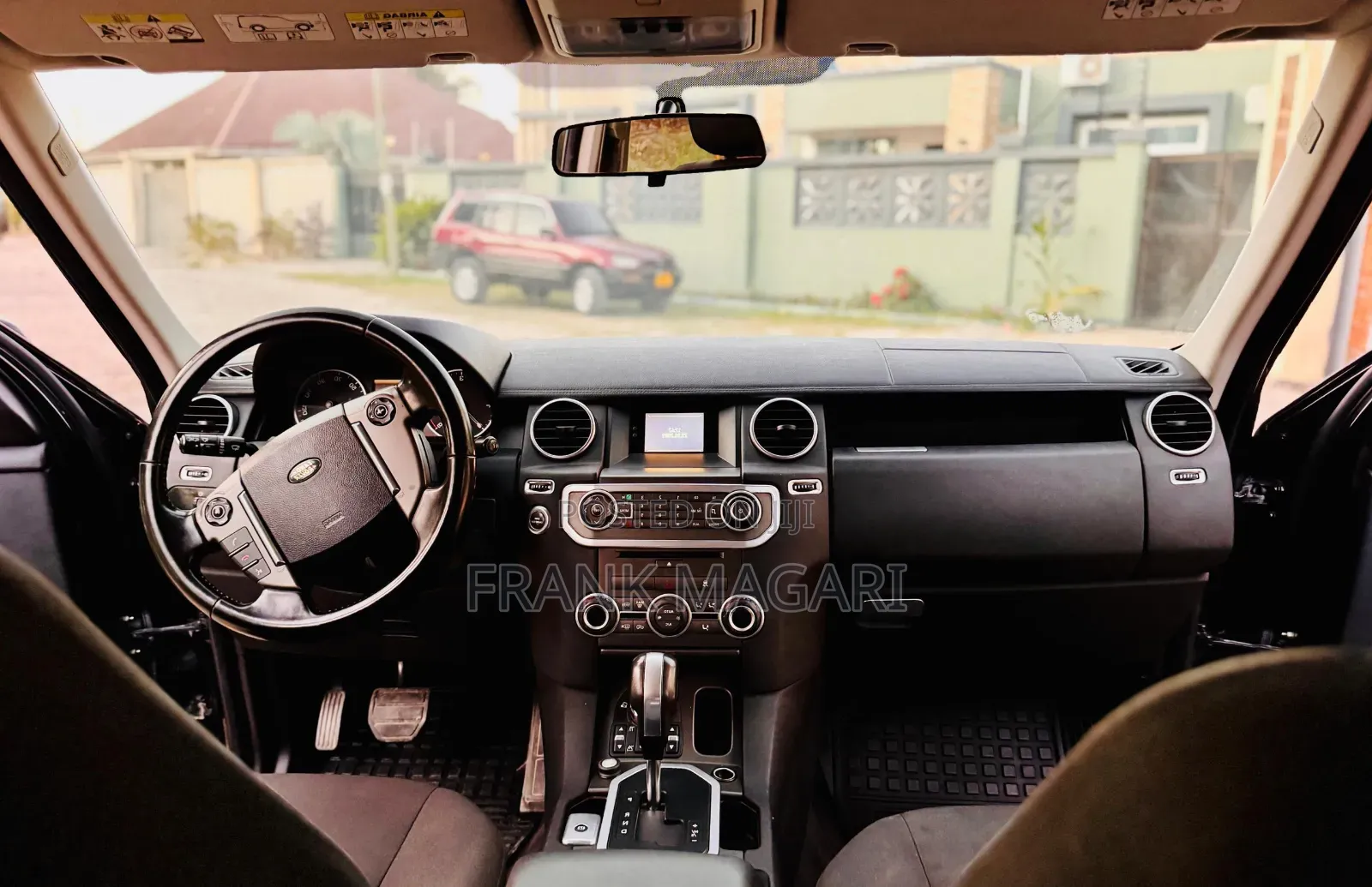 Land Rover Discovery 2010 Blue
