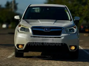 Subaru Forester 2.5X 2013 White