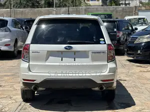 Subaru Forester 2.0D XS 2011 White
