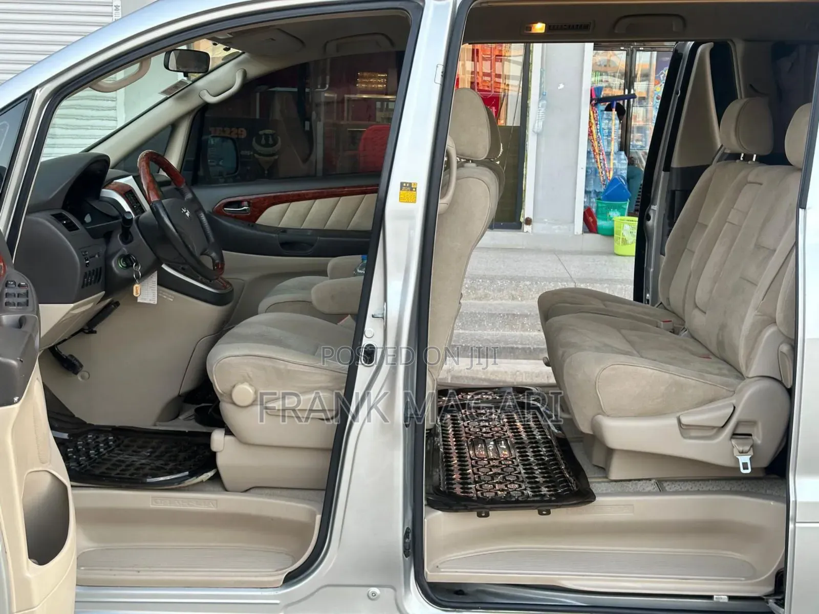 Toyota Alphard 2005 Silver