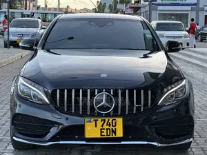 Mercedes-Benz C-Class 2014 Black