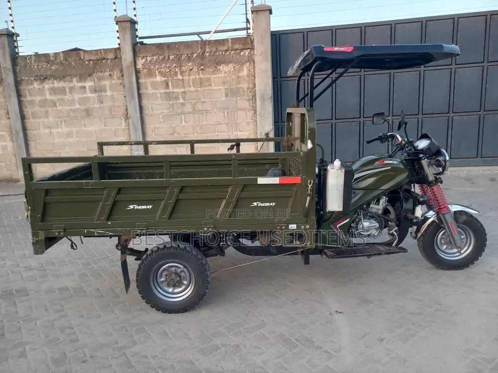 Motorcycle 2023 Green
