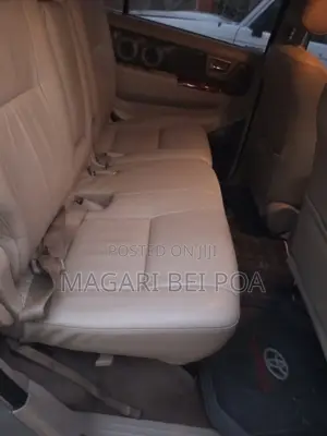 Toyota Fortuner 2013 Silver