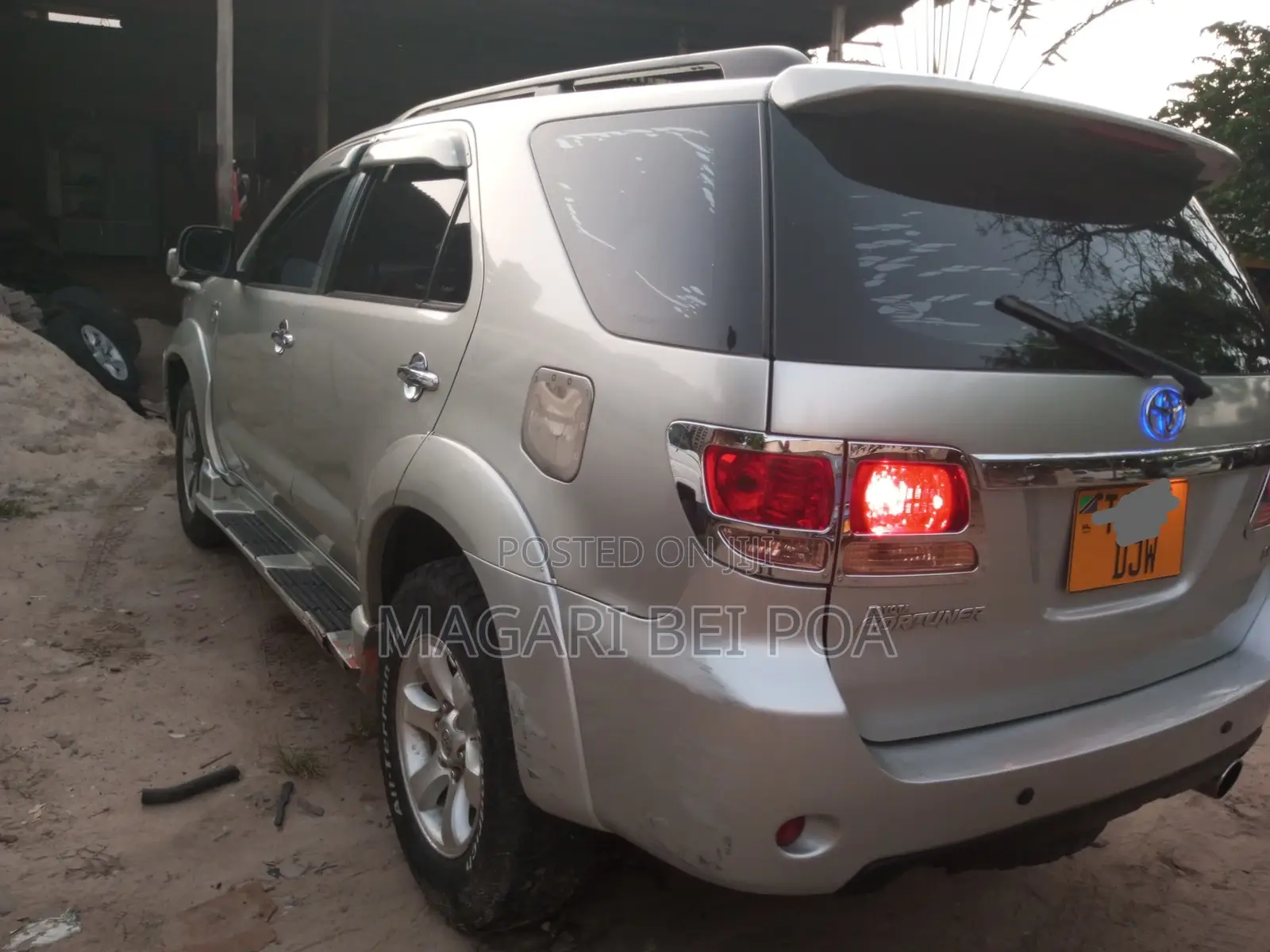 Toyota Fortuner 2013 Silver