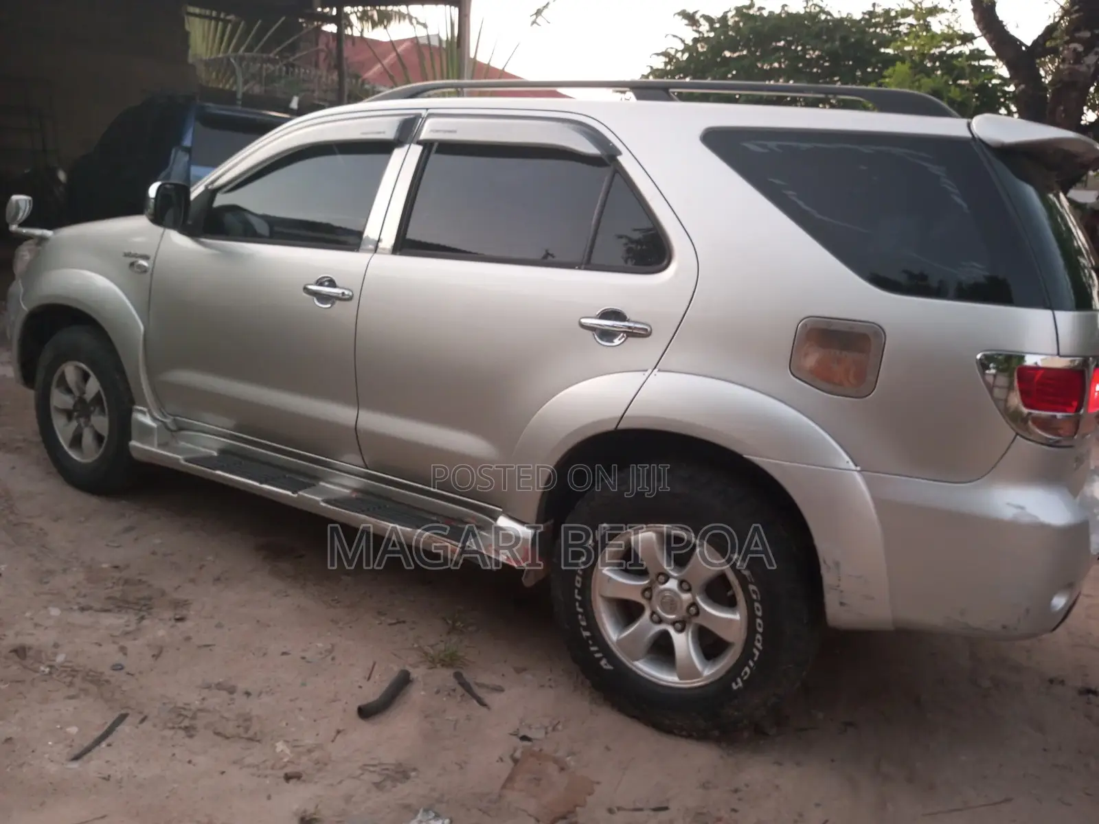 Toyota Fortuner 2013 Silver