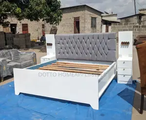 6/6 Kitanda Kipya Na Bed Side Zake Kipo Tayari Kizuri Sana