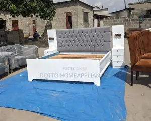 6/6 Kitanda Kipya Na Bed Side Zake Kipo Tayari Kizuri Sana