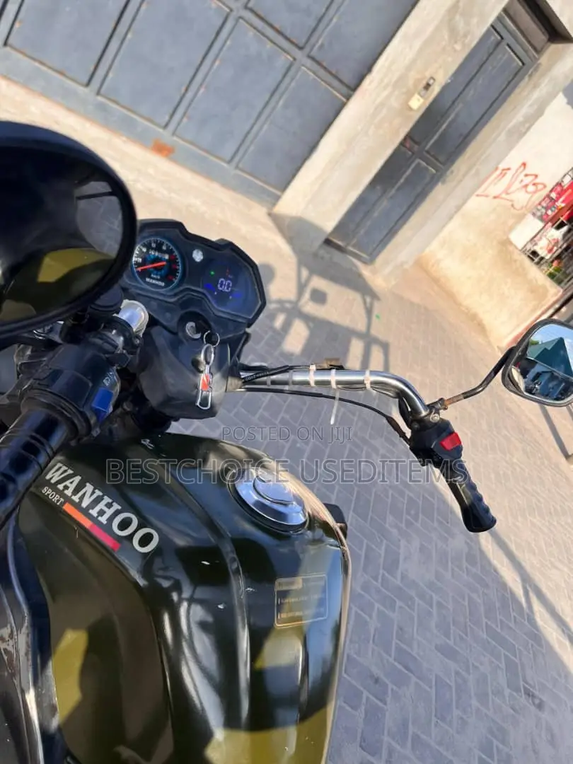 Motorcycle 2023 Green