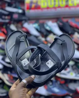 Best Quality Sandals/Open Shoes Original