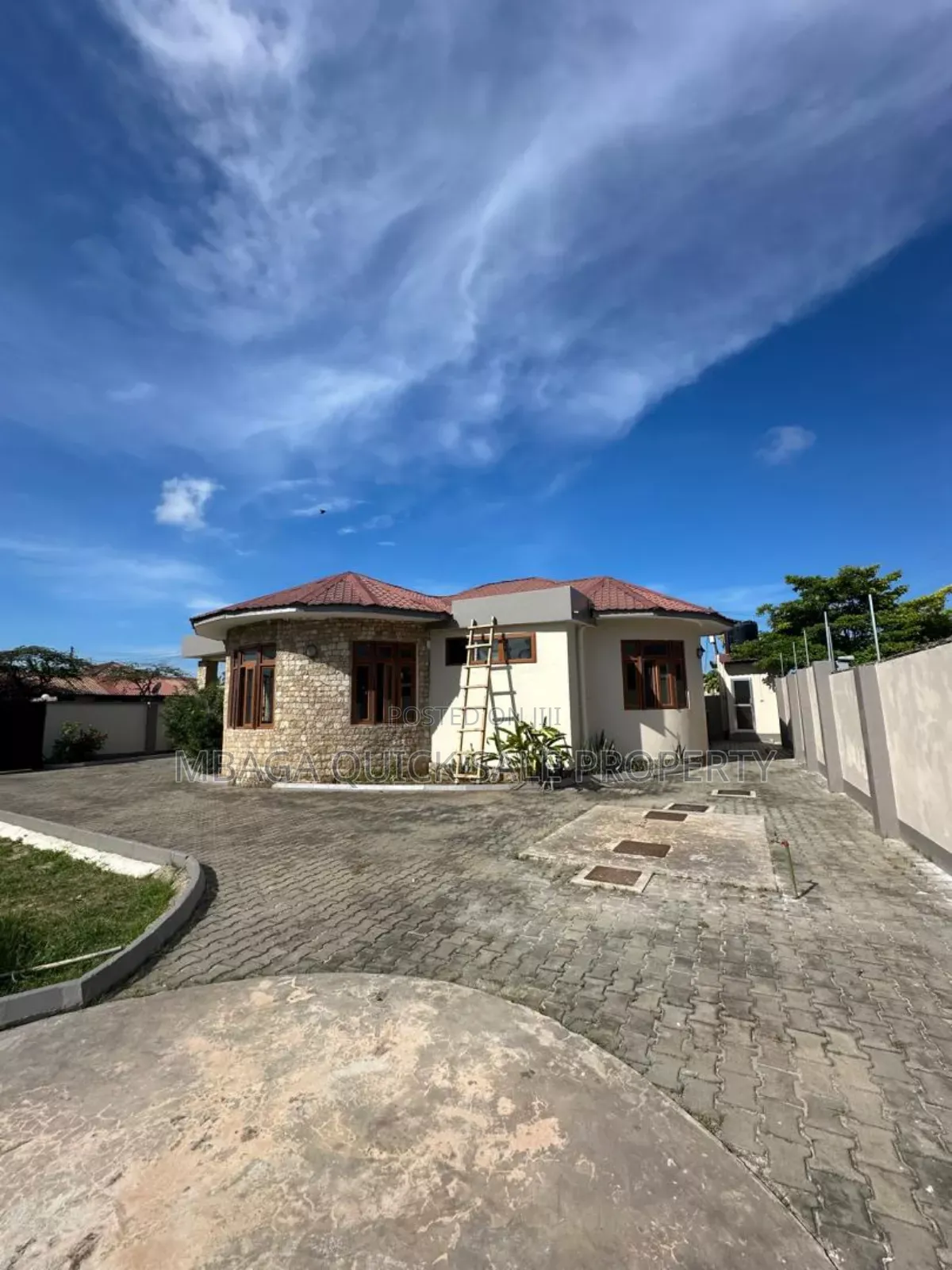 3bdrm House in Tegeta Namanga, Kinondoni for rent