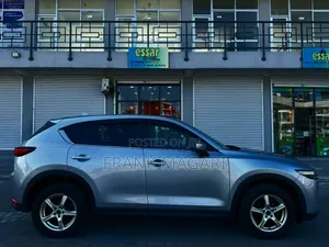 Mazda CX-5 2.2 Diesel FWD 2018 Gray
