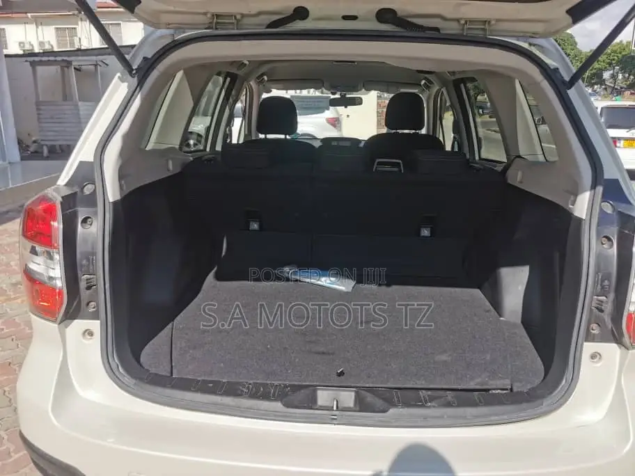 Subaru Forester 2014 Silver
