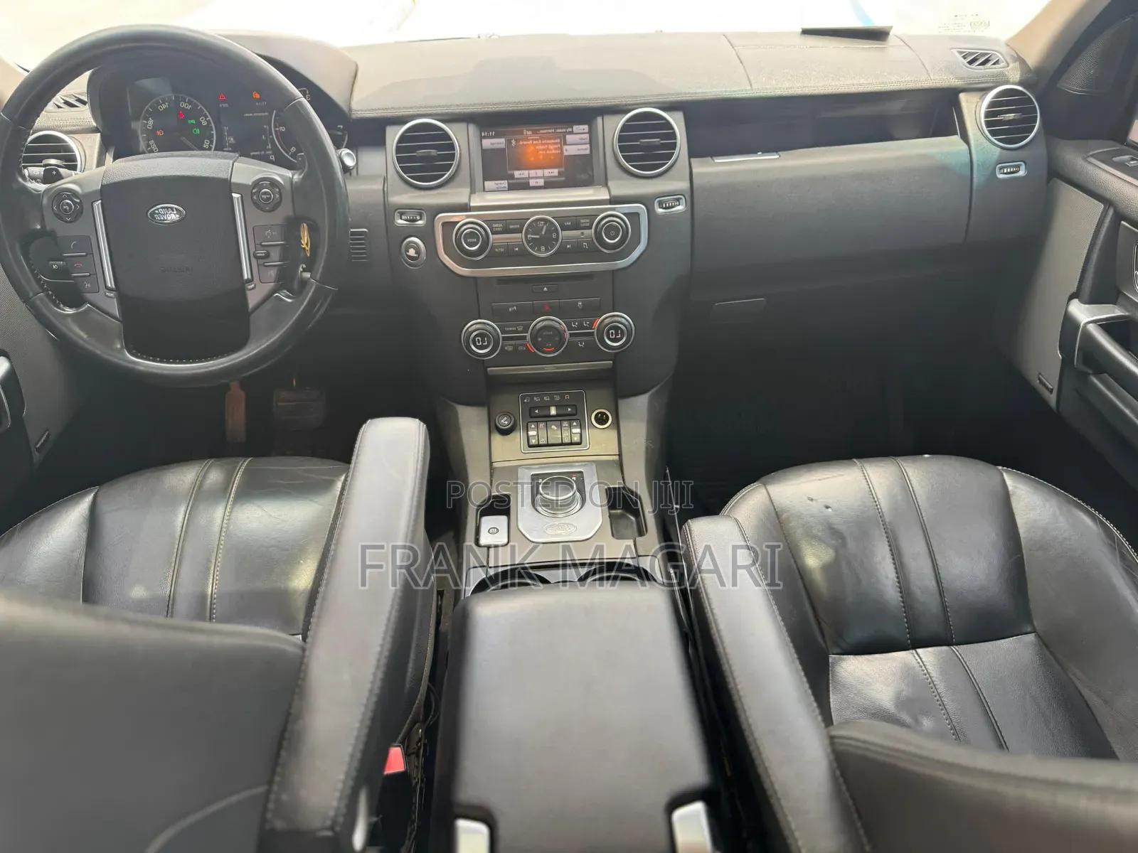 Land Rover Discovery 2015 White