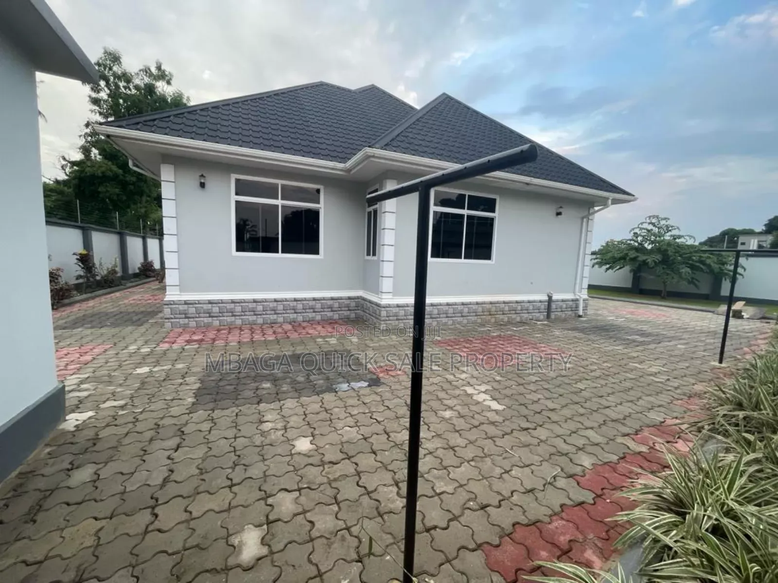 3bdrm House in Boko Magengeni, Kunduchi for rent
