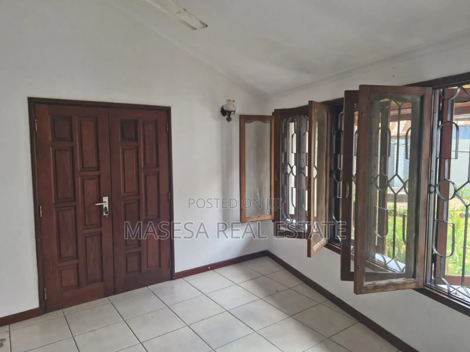 6bdrm House in Mikocheni for rent