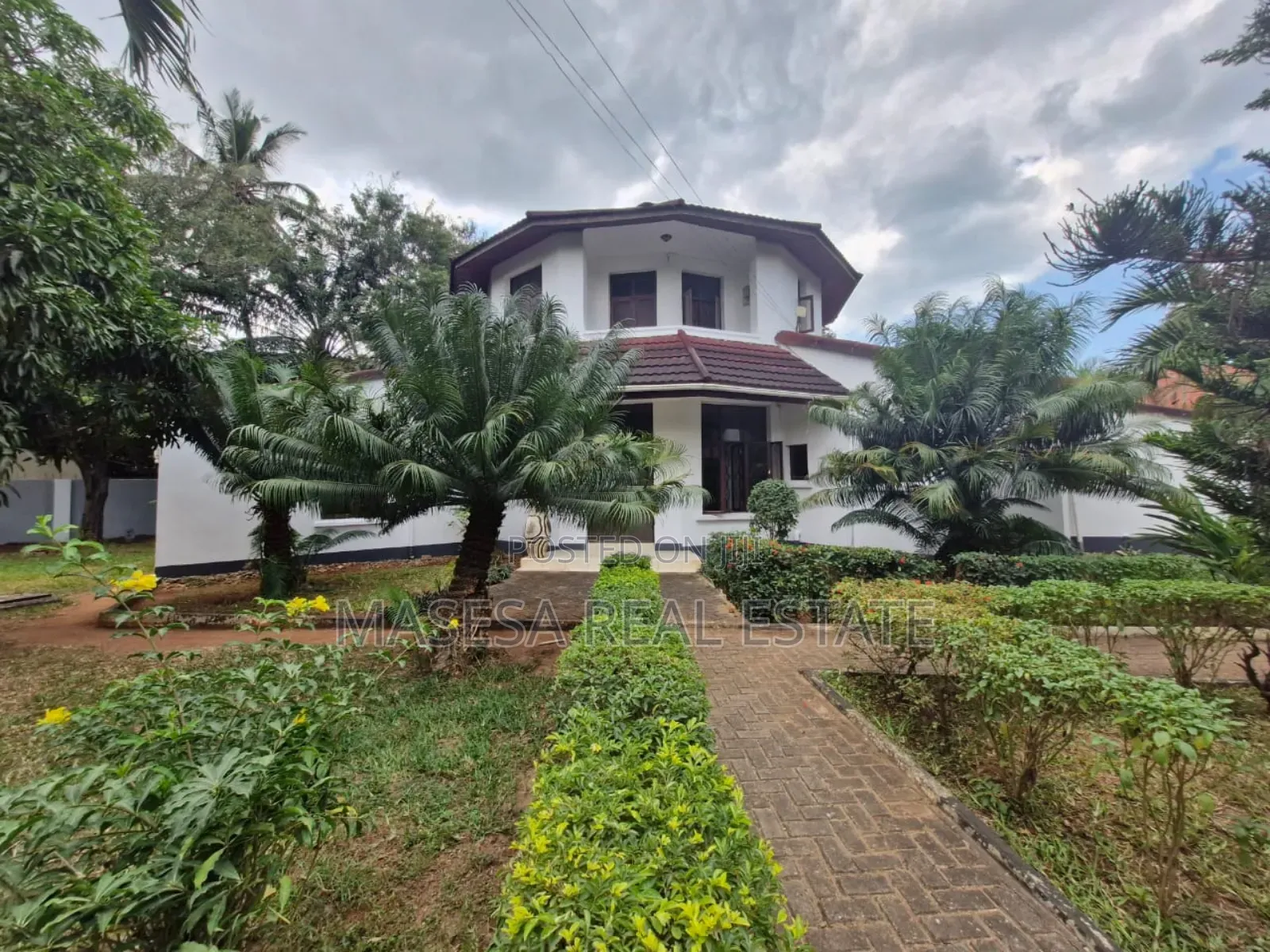 6bdrm House in Mikocheni for rent