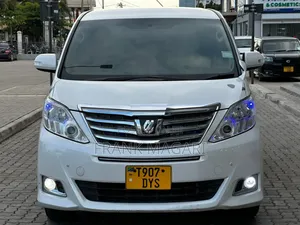 Toyota Alphard 2.4 Petrol FWD 2012 White