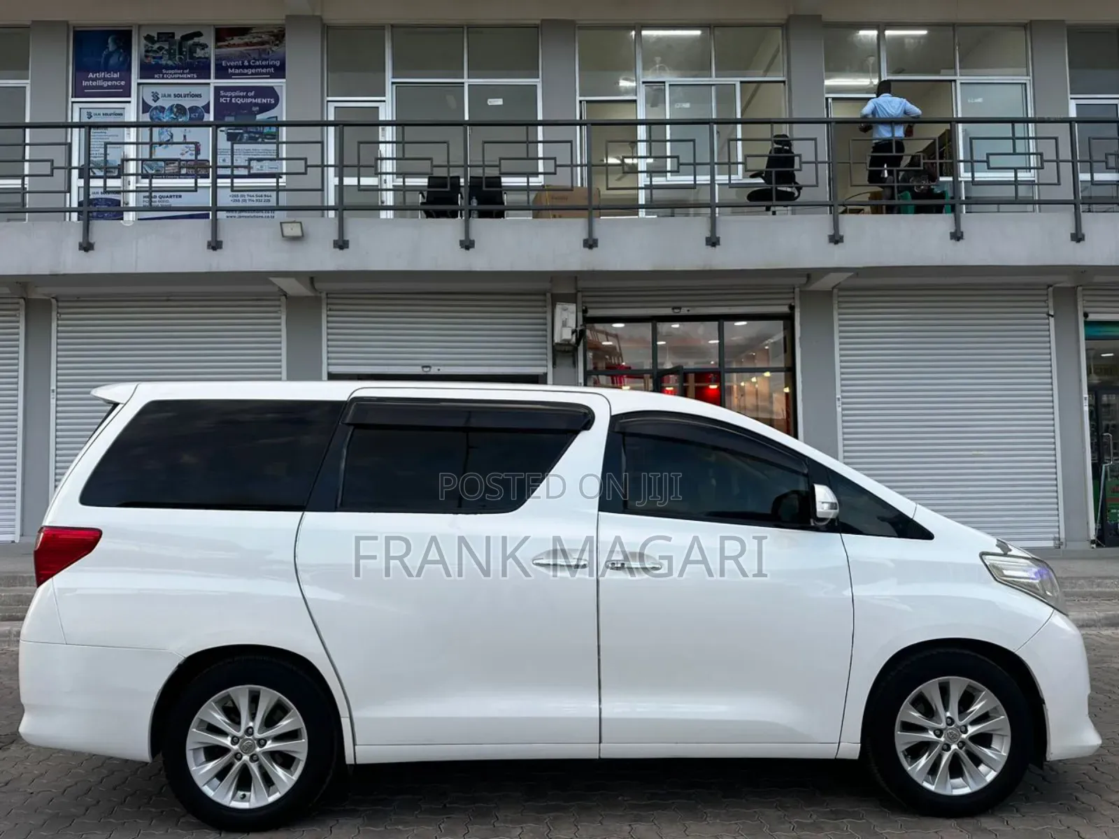 Toyota Alphard 2.4 Petrol FWD 2012 White